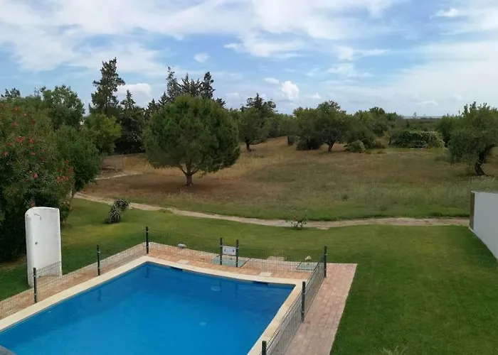 Вилла Quinta Toca Do Mocho Quelfes