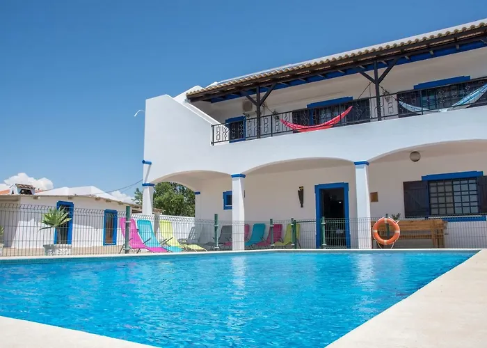 Вилла Quinta Toca Do Mocho Quelfes